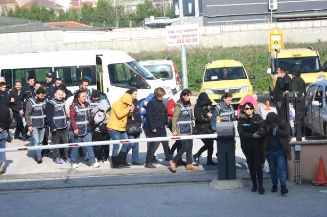 Edirne'deki Fuhuş Operasyonundan Şok Detay! Eniştesi 1 Traktör Oduna Pazarlamış