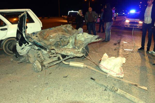 Mucize Kurtuluş! İkiye Bölünen Araçtan Sağ Çıktılar