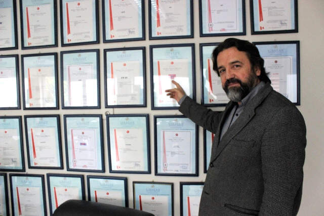 Ürünlerinin Sahtesini Satan Firmaları Şikayet Etti, Cezayı Kendi Yedi