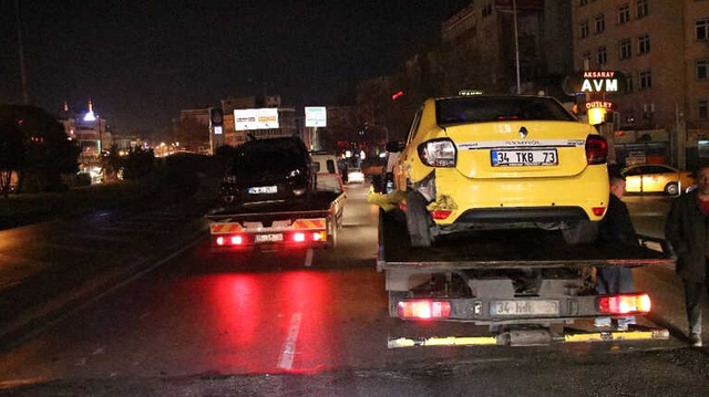 Ehliyetsiz Sürücü Takla Attığı Araçtan Burnu Bile Kanamadan Çıktı