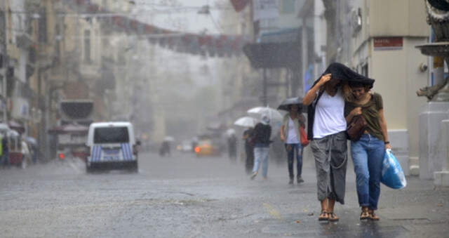 Meteorolojiden Uyarı! Sağanak Yağış Ve Fırtına Geliyor Meteorolojiden Uyarı! Sağanak Yağış Ve Fırtına Geliyor