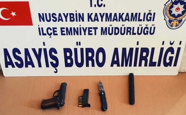Kavgada Kurşun Cebindeki Telefona Saplanınca Hayatı Kurtuldu