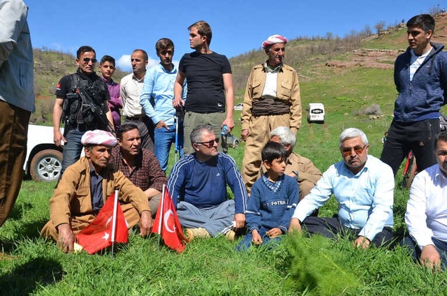 25 Yıllık Hasret Bitti! Derecik Halkı Terörden Temizlenen Köyüne Döndü
