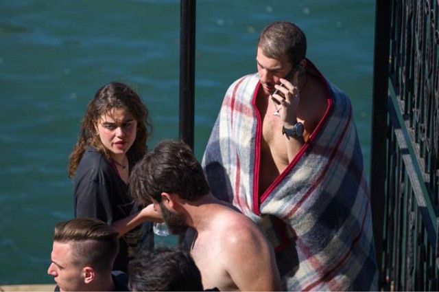 Tekne Batarken Yüzerek Kurtulan Öğrenciler Yaşadıkları Korku Dolu Anları Anlattı