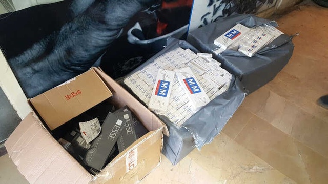 Terör Örgütünün Beli Kırıldı! Kaçak Sigara Deposuna Polis Baskını