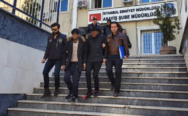 20 Dolar Haftalığını Almak İçin İş Arkadaşlarını Öldürmüşler 20 Dolar Haftalığını Almak İçin İş Arkadaşlarını Öldürmüşler