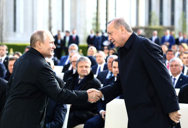 Külliye'de Başbaşa Görüşen Erdoğan ve Putin'den Düşman Çatlatan Kareler
