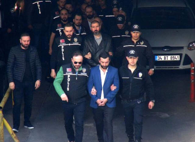 Polis Açıkladı: Çakıcı'ya Bağlılıklarını Göstermek İçin Adamları Kendilerini Vurdular