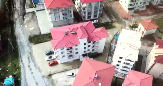 Bartın'da Drone ile Belirlenen Adreslere Fuhuş Operasyonu: 25 Gözaltı Bartın'da Drone ile Belirlenen Adreslere Fuhuş Operasyonu: 25 Gözaltı