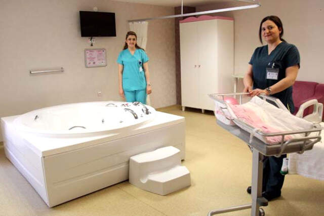 Beş Yıldızlı Hastane Odasında Jakuzide Doğum Anne Adayları Beş Yıldızlı Hastane Odasında Jakuzide Doğum Yapacak