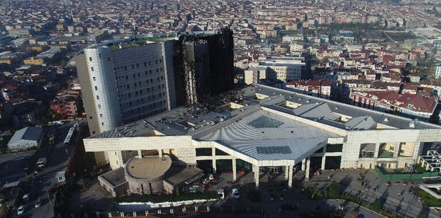 Kül Olan Taksim İlk Yardım Hastanesi Havadan Görüntülendi