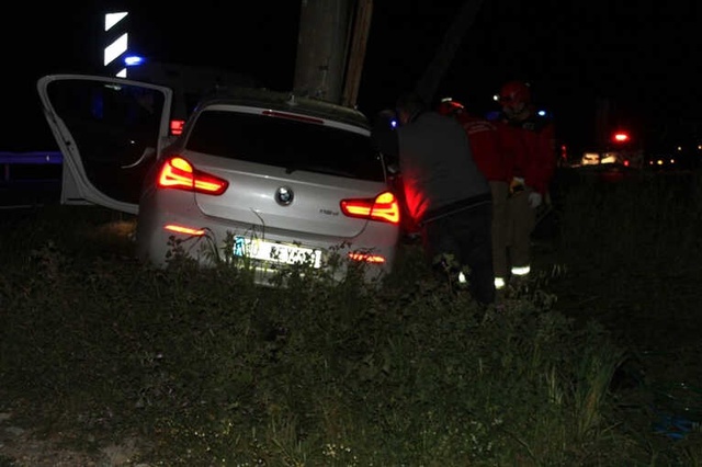 Ayvalık'ta Korkunç Kaza: 3 Genç Hayatını Kaybetti