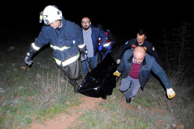 Balıkçılar, Baraj Kenarında Kadın Cesedi Buldu Balıkçılar, Baraj Kenarında Kadın Cesedi Buldu