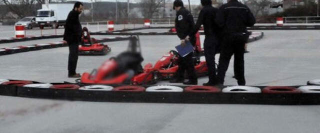 Go-kart Pistinde Feci Kaza: Lise Öğrencisi Yoğun Bakımda Go-kart Pistinde Feci Kaza: Şalı Tekere Dolanan Liseli Havvanur Yaşam Mücadelesi Veriyor