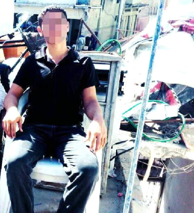 Adana-7'nci Sınıf Öğrencisi Müdür Yardımcısını Bıçakladı 7'nci Sınıf Öğrencisi Kaçmasına Engel Olan Müdür Yardımcısını Bıçakladı