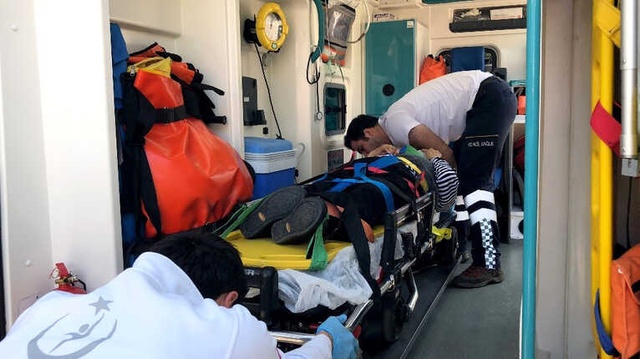 Asansörün Halatı Koptu, 3. Kattan Zemine Çakıldı! 83'lük Nine ile Hamile Kadın Yaralandı