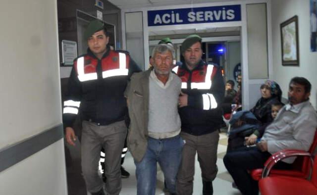Eve Alkollü Gelmesine Tepki Gösteren Eşi, Oğlu ve Kayınpederini Bıçakladı