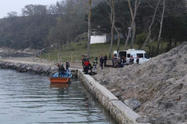 Cipini Kamp Alanına Park Eden Kadının Cesedi Denizde Bulundu
