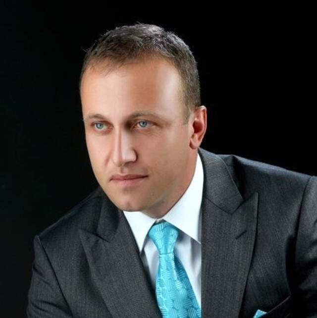 Son Dakika! Polis, İlkokulda Dehşet Saçtı! Okul Müdiresini ve Öğretmeni Vurdu Çocuğunun Sınıfı Değiştirilen Polis Memuru, Okul Müdiresini ve Öğretmeni Vurdu