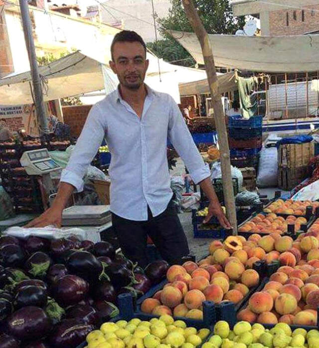 Pazarcı Kendini Astı Pazarcı Bağ Evinde Kendini Astı! Cesedini Annesi Buldu