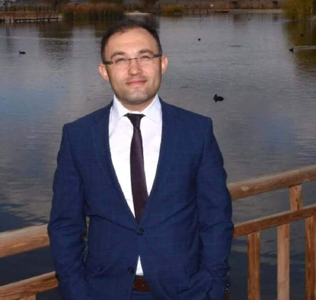 Sınav Yapılmadan Atamaları WhatsApp'tan Paylaşan İlçe Milli Eğitim Müdürü, Görevden Alındı