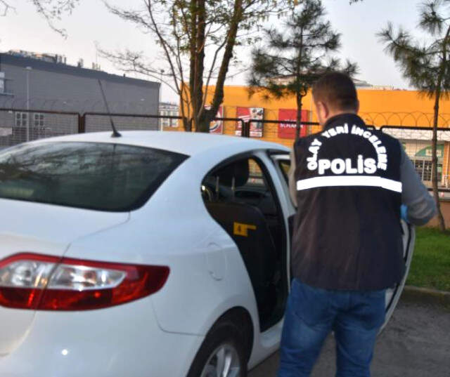 Tartıştığı Sevgilisini Otomobilde Tabancayla Vurarak Öldürdü