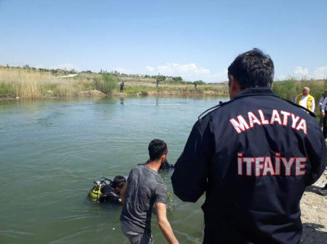 Ayağına Ağ Dolanınca Göle Düşen Talihsiz Genç Boğuldu