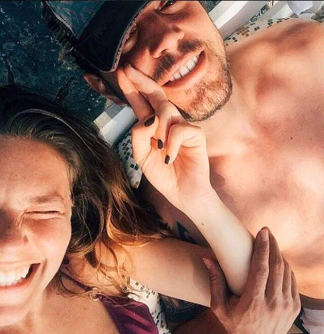 Murat Boz ve Aslı Enver Ayrıldı Murat Boz ve Aslı Enver Ayrıldı