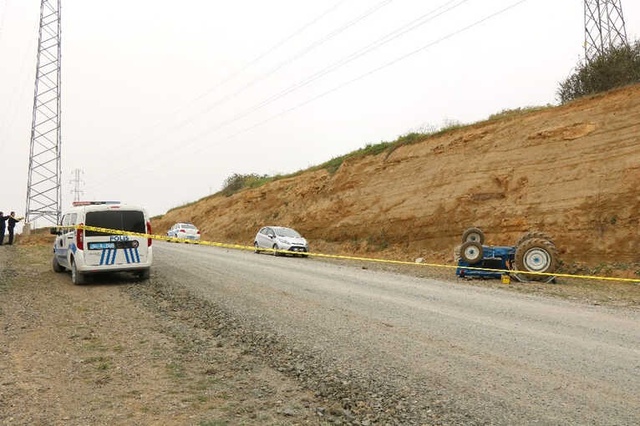 Traktörün Altında Kalan Genç Kadın Feci Şekilde Can Verdi