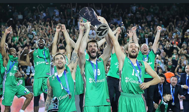 Türk Sporunun Tarihi Gecesi! Darüşşafaka Avrupa Şampiyonu Oldu