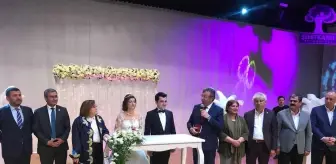 CHP'li Vekilin Kızının Düğünü AK Parti ve CHP'yi Bir Araya Getirdi