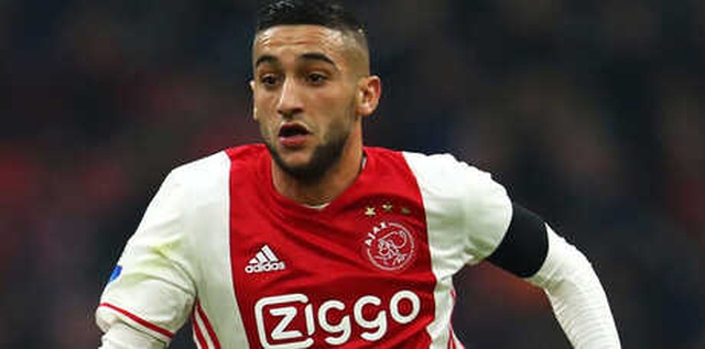 <a class='keyword-sd' href='/fenerbahce/' title='Fenerbahçe'>Fenerbahçe</a>'nin İstediği Futbolcu, Ajax Taraftarlarının Saldırısına Uğradı