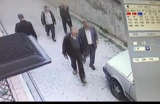 Kendilerini Polis Olarak Tanıtıp, Yaşlıları Soyan Şebeke Çökertildi