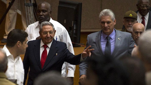 60 Yıl Sonra İlk Kez Castro'suz Yönetim! Küba'nın Yeni Lideri Miguel Diaz-Canel Oldu