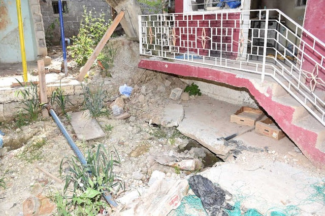 Tarsus'ta Gizemli Kazının Yapıldığı Alan Çökmeye Başladı