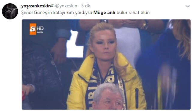 Olaylı Derbi Sonrası Maçı Tribünden İzleyen Müge Anlı Sosyal Medyada Gündeme Oturdu
