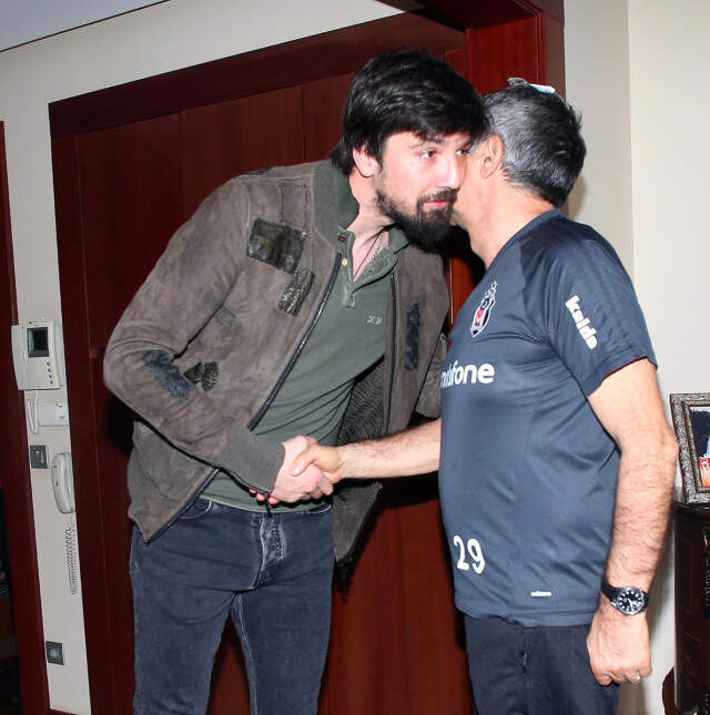 Beşiktaşlı Futbolculardan Şenol Güneş'e Ziyaret