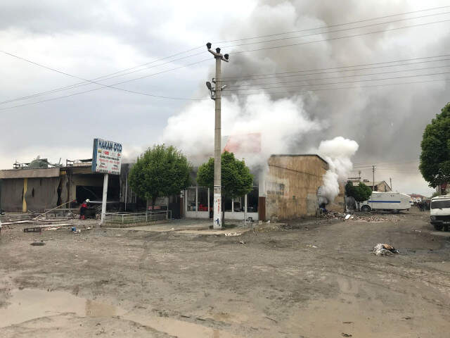 Tüp Satan İş Yerinde Patlama Meydana Geldi, Ortalık Savaş Alanına Döndü: 1 Ölü, 16 Yaralı