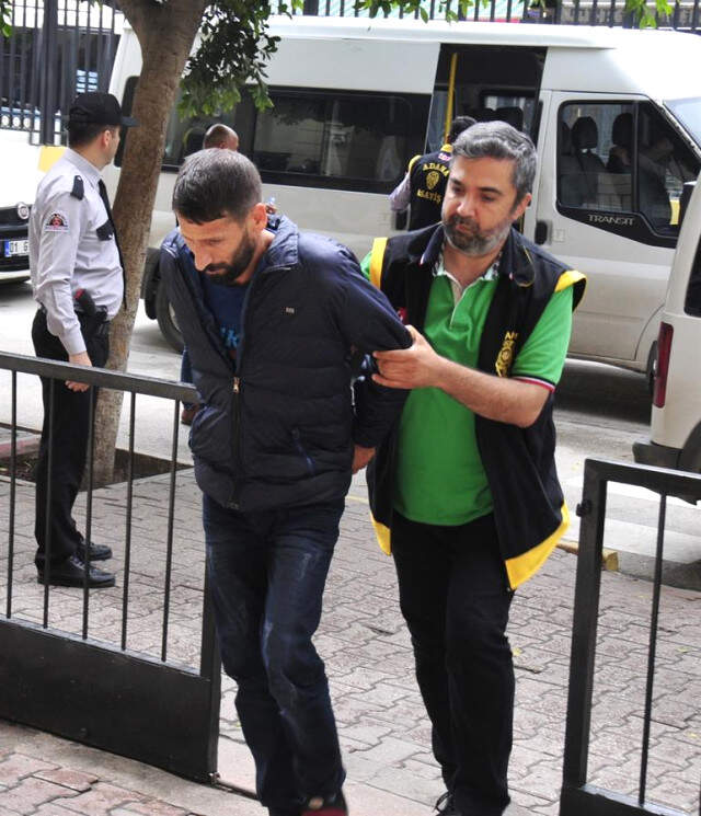 Adana'da Sözleşmeli Fuhuş: Kadını Bulan Bin TL Alır, Her Fuhuştan Yüzde 50 Pay Alır