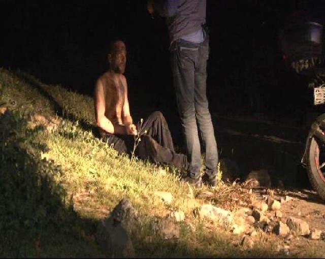 Ormanda, Alevlerin Arasında Uyurken Bulundular: 2 Kişi Yanarak Ağır Yaralandı