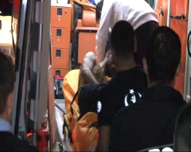 Ormanda, Alevlerin Arasında Uyurken Bulundular: 2 Kişi Yanarak Ağır Yaralandı