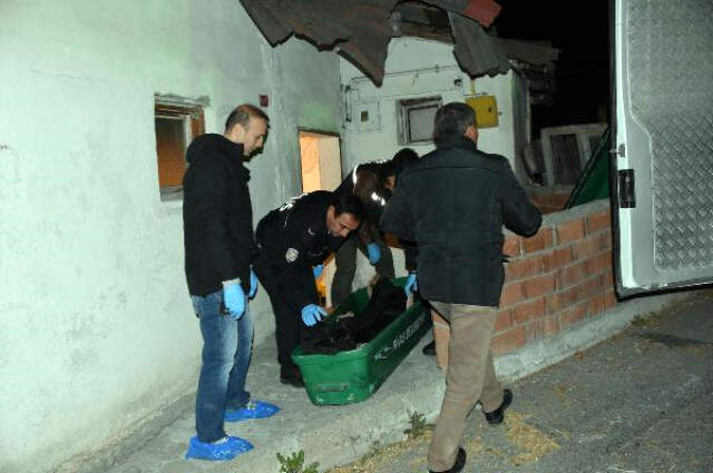 Genç Anne, ''Çocuklarıma İyi Bakın'' Notu Bırakıp Pompalı Tüfekle İntihar Etti