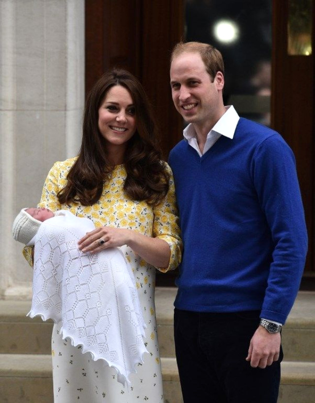 İngiltere'de Kate Middleton, Tahtın Altıncı Varisini Doğurdu