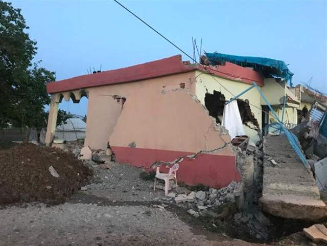 Adıyaman 5,1 ile Sallandı! Depremin Etkisi Gün Ağarınca Ortaya Çıktı, Okullar Tatil Edildi