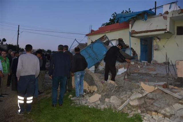 Adıyaman 5,1 ile Sallandı! Depremin Etkisi Gün Ağarınca Ortaya Çıktı, Okullar Tatil Edildi