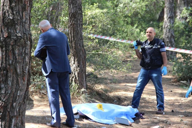Öfkeli Koca Dehşet Saçtı! Önce Karısını Ardından Yasak Aşk Yaşadığı Adamı Öldürdü