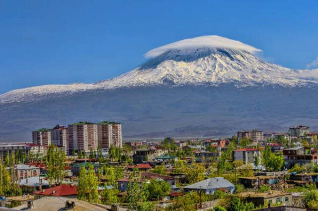 Türkiye'nin Çatısı Ağrı Dağı'na Beyaz Şapka