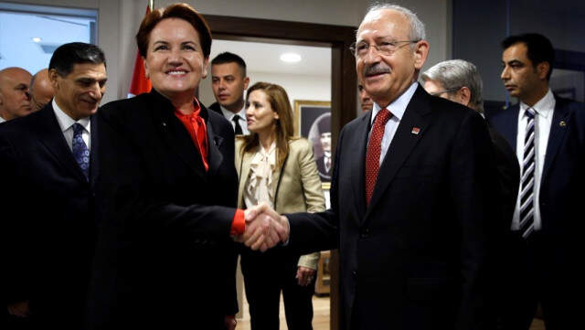 CHP Aday Belirleme Maratonunda Son Düzlükte! Meclis Grubu Basına Kapalı Toplanacak CHP Aday Belirleme Maratonunda Son Düzlükte! Meclis Grubu Basına Kapalı Toplanacak