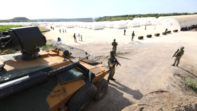 AFAD Afrin'de Çadır Kent Kurdu, Güvenliğini Mehmetçik Sağlıyor