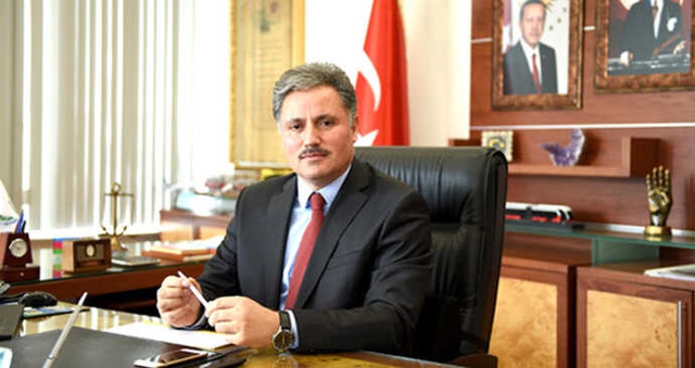 Malatya Büyükşehir Belediye Başkanı, Milletvekilliği İçin İstifa Etti